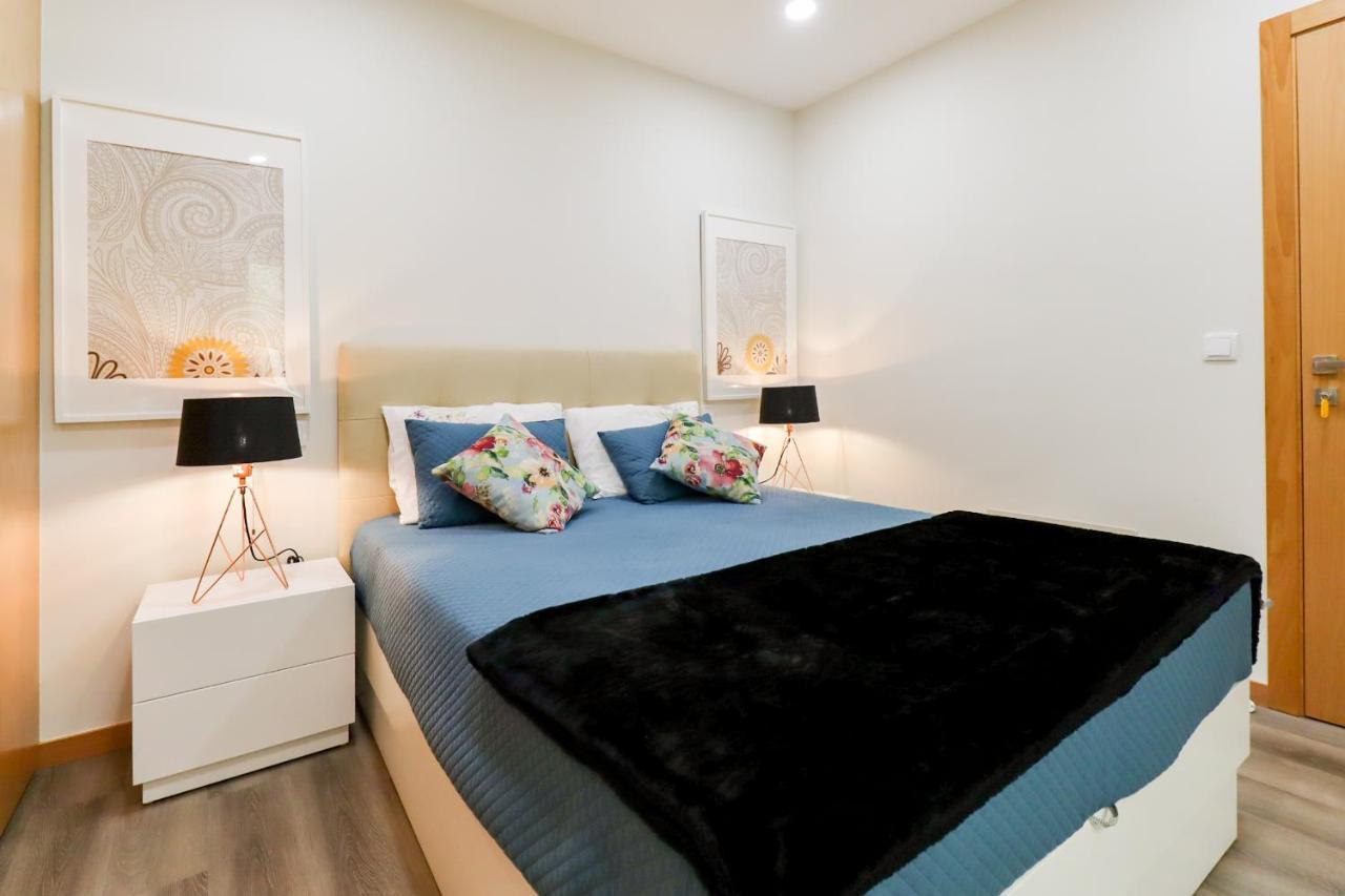 Tiana Apartment - City Centre With Terrace 비아나도카스텔로 외부 사진